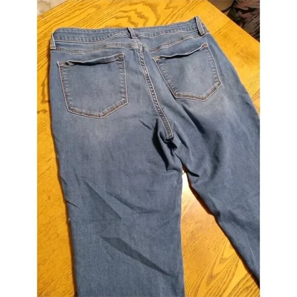 OLD NAVY Jeans Womens 12 BLUE MID RISE ROCKSTAR Preowned Distressed Ripped Hole - Picture 9 of 12